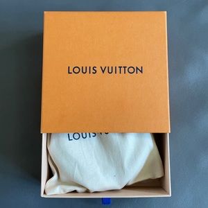 Louis Vuitton Men’s Belt